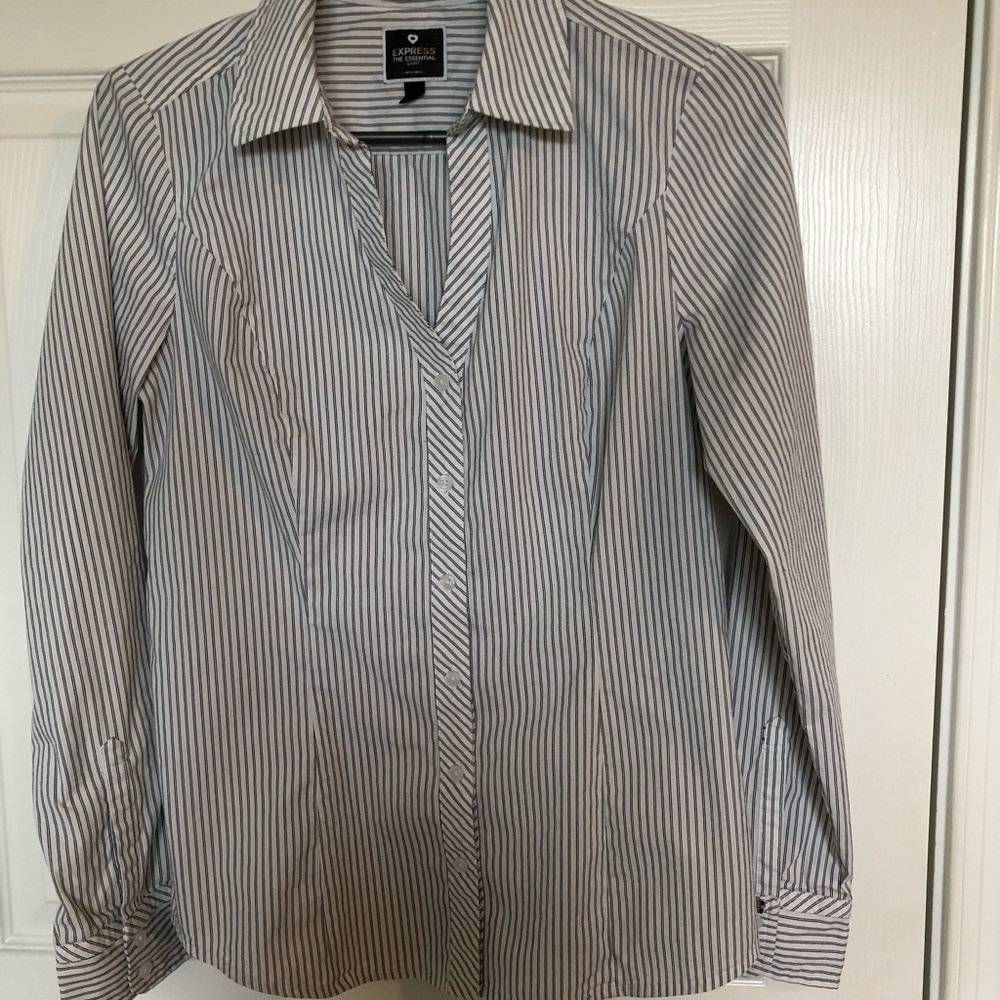 2/$15 Express Essential Button Down Shirt